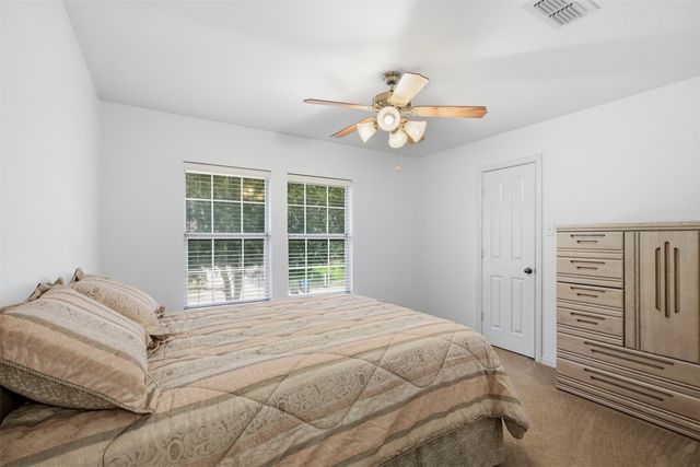 952 Water Oak Drive, Grapevine, TX 76051