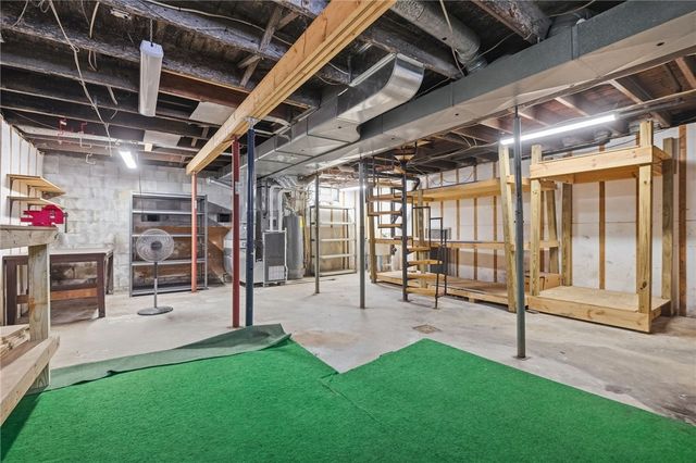 511 Bridge St, Ellwood City, PA 16117