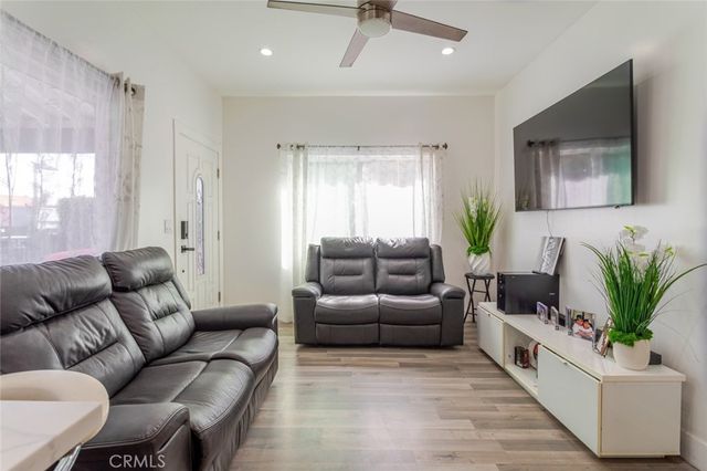 316 W 73rd, Los Angeles, CA 90003