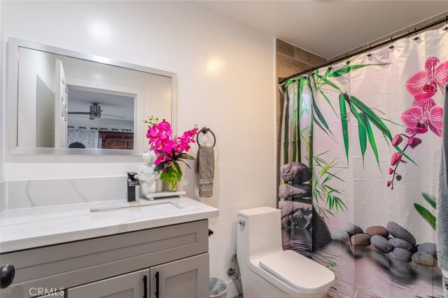 316 W 73rd, Los Angeles, CA 90003