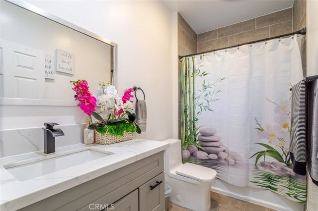 316 W 73rd, Los Angeles, CA 90003