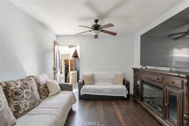 316 W 73rd, Los Angeles, CA 90003