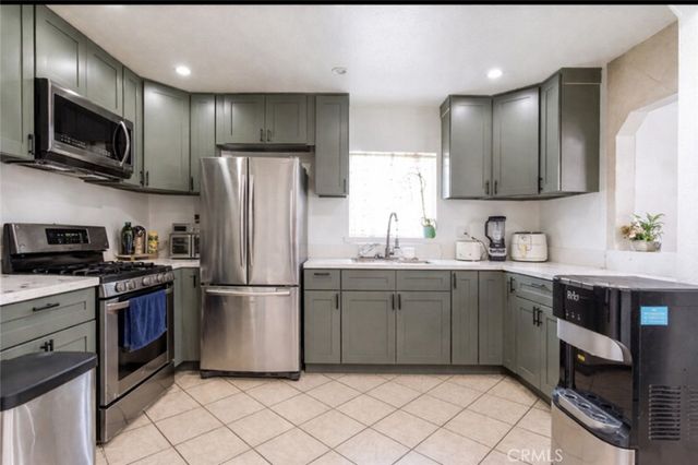 316 W 73rd, Los Angeles, CA 90003