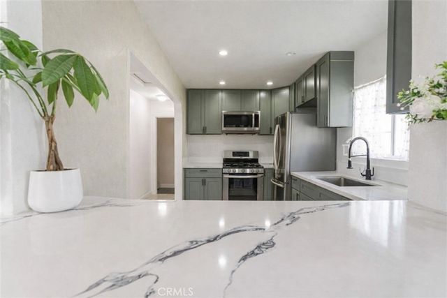 316 W 73rd, Los Angeles, CA 90003