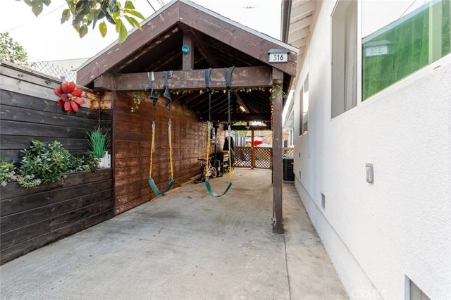 316 W 73rd, Los Angeles, CA 90003
