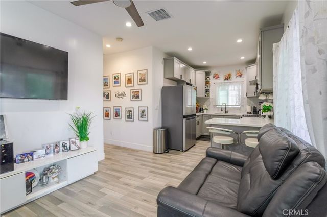 316 W 73rd, Los Angeles, CA 90003