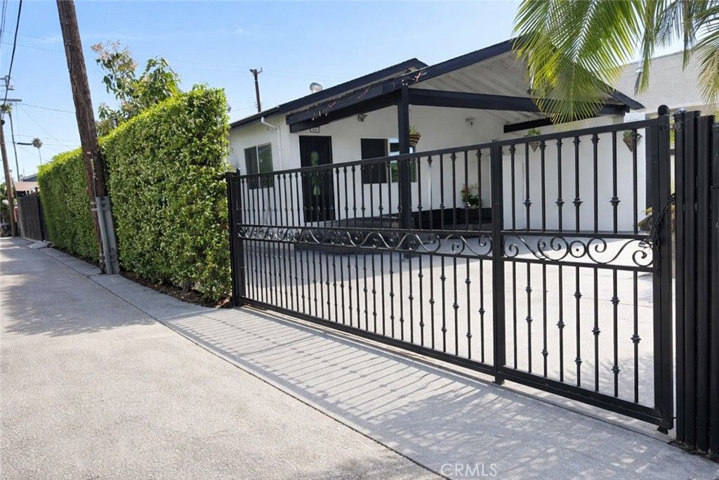 316 W 73rd, Los Angeles, CA 90003