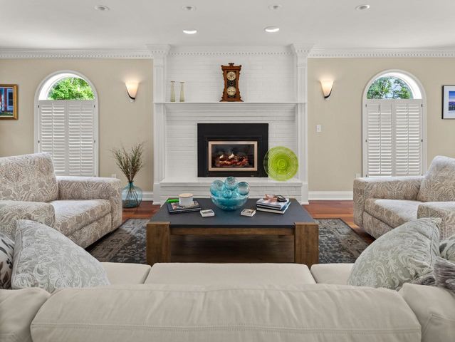 78 Crescent Road, Burlington, VT 05401