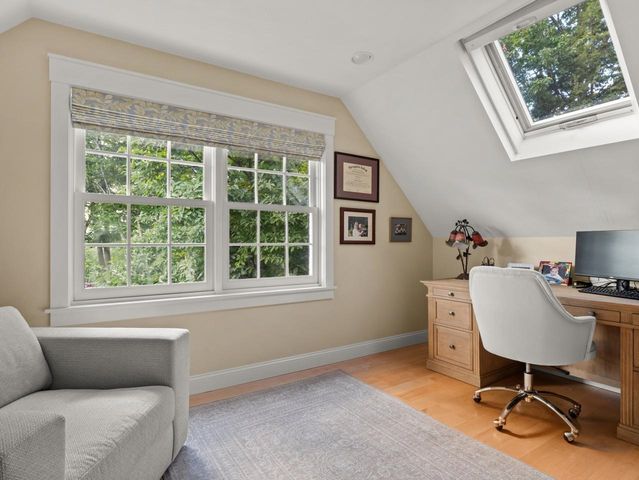 78 Crescent Road, Burlington, VT 05401