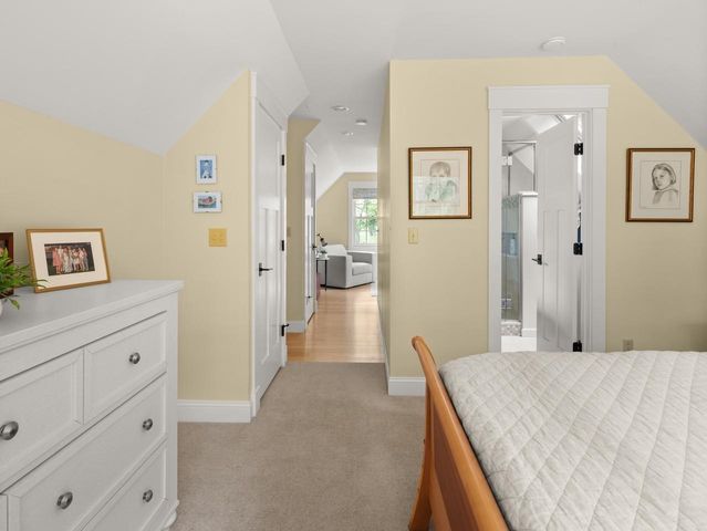 78 Crescent Road, Burlington, VT 05401