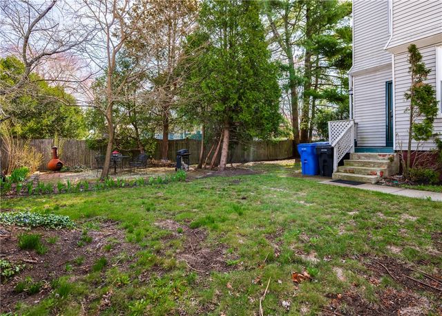 171 Arnold Avenue B, Cranston, RI 02905