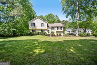 3933 Marguerite Drive NW, Acworth, GA 30101