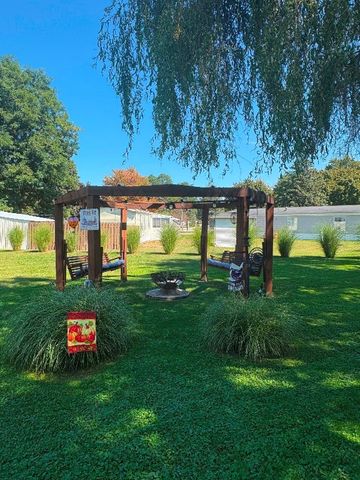 9137 APPLEWOOD Court, Girard, PA 16417