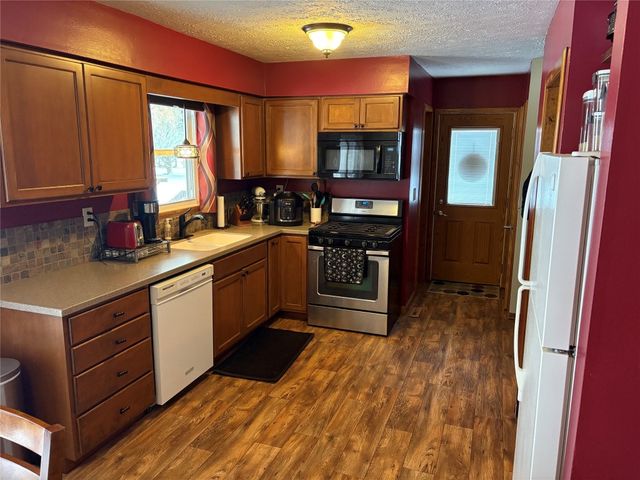 9137 APPLEWOOD Court, Girard, PA 16417