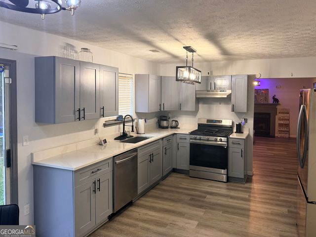 3525 S Portsmouth Circle, Lithonia, GA 30038