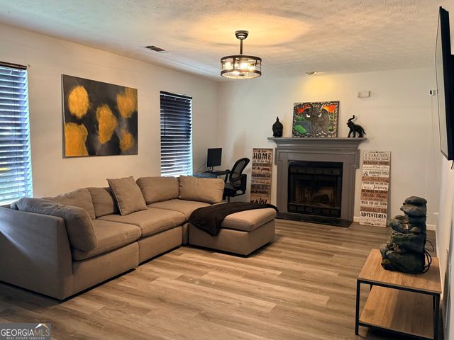3525 S Portsmouth Circle, Lithonia, GA 30038