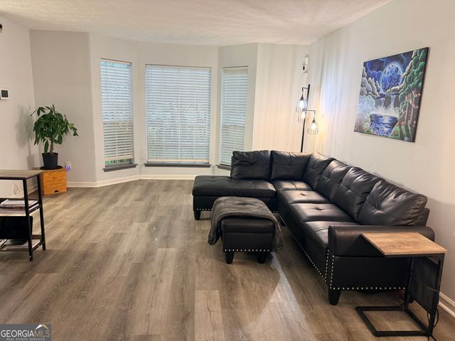 3525 S Portsmouth Circle, Lithonia, GA 30038