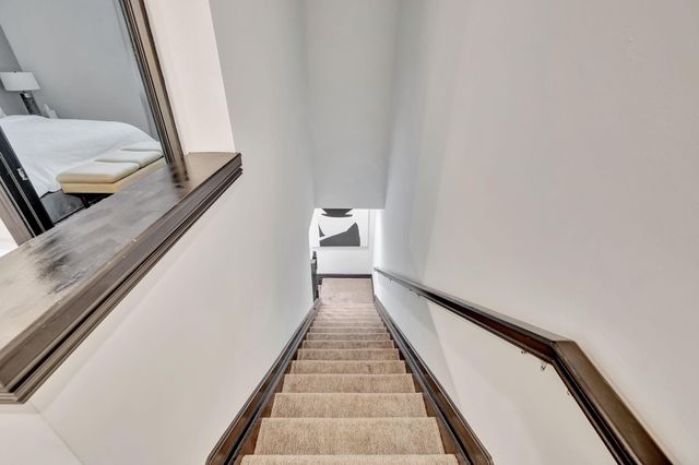 2309 NE 9th Ave 2309, Wilton Manors, FL 33305