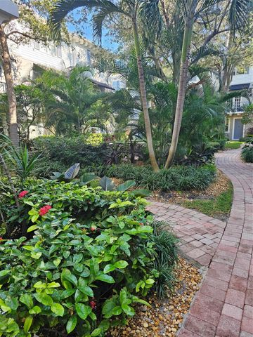 2309 NE 9th Ave 2309, Wilton Manors, FL 33305