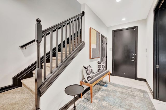 2309 NE 9th Ave 2309, Wilton Manors, FL 33305