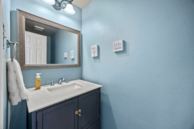 2115 Alto Avenue, Carrollton, TX 75007