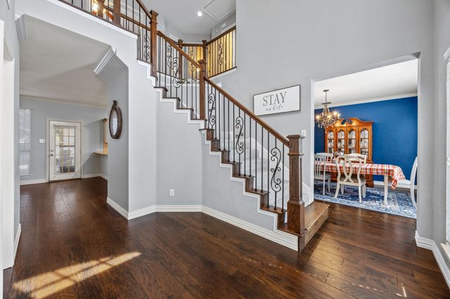 2115 Alto Avenue, Carrollton, TX 75007