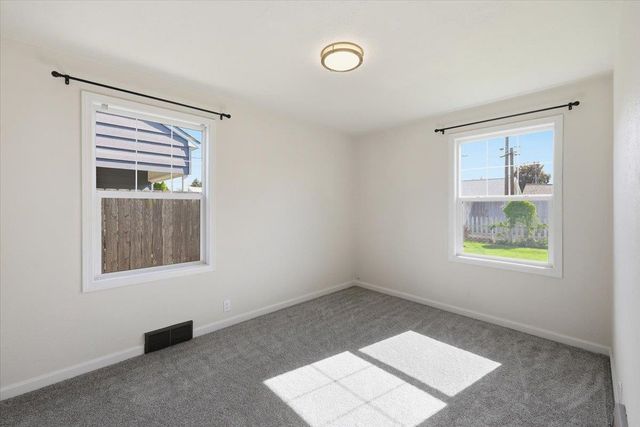 4728 N Cannon St, Spokane, WA 99205