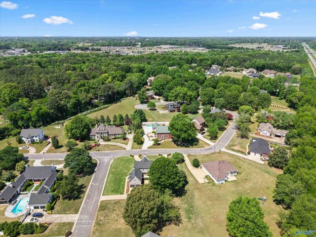 200 Briarwood Road, Athens, AL 35613