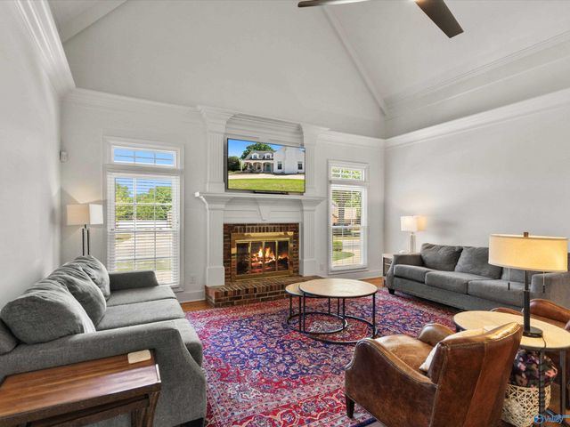 200 Briarwood Road, Athens, AL 35613