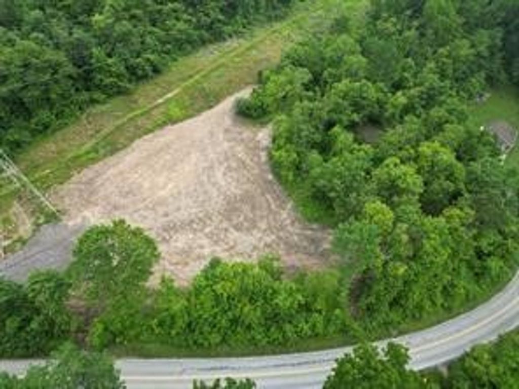 150 Whittengale Rd, North Fayette, PA 15071