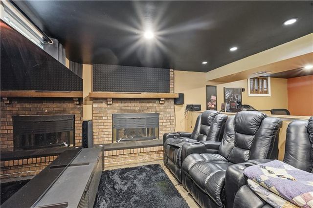 6493 Delta Avenue, Kansas City, MO 64151