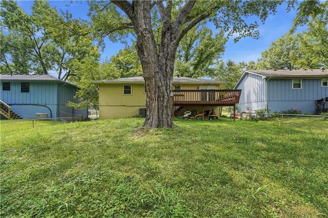 6493 Delta Avenue, Kansas City, MO 64151