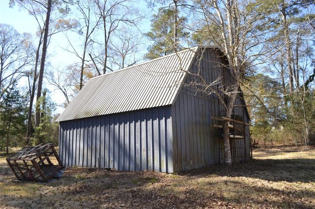 000 Central Drive, Coldspring, TX 77331