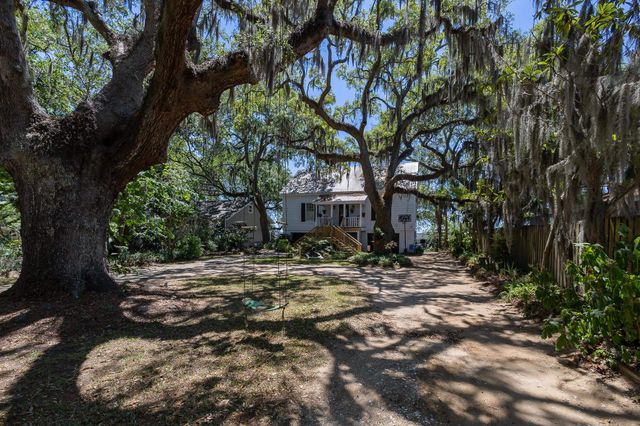 3957 Highway 17 Business, Murrells Inlet, SC 29576