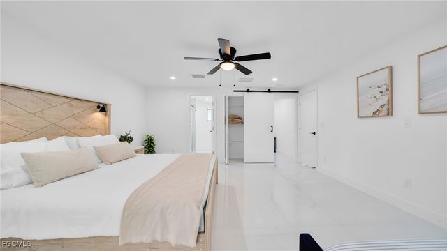 2851 SE 19th PL, Cape Coral, FL 33904