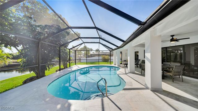 2851 SE 19th PL, Cape Coral, FL 33904