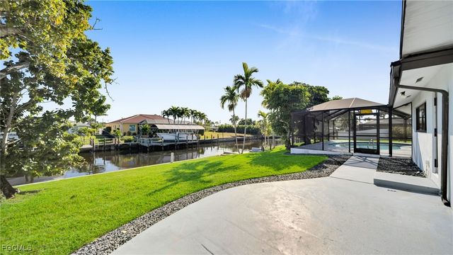 2851 SE 19th PL, Cape Coral, FL 33904