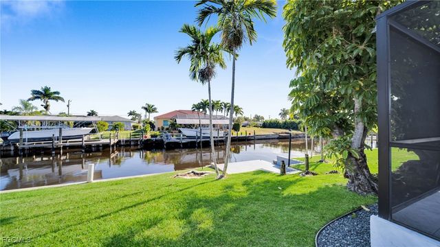 2851 SE 19th PL, Cape Coral, FL 33904