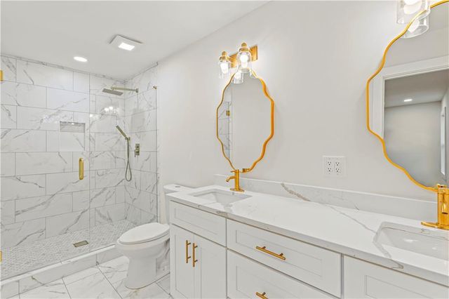 2210 Riverside Drive, Gainesville, GA 30501