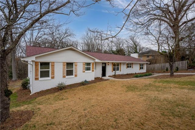 2210 Riverside Drive, Gainesville, GA 30501