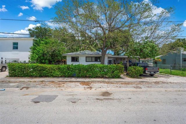 7625 NW 4th Ct, Miami, FL 33150