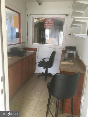 267 N FRONT ST, Reading, PA 19601