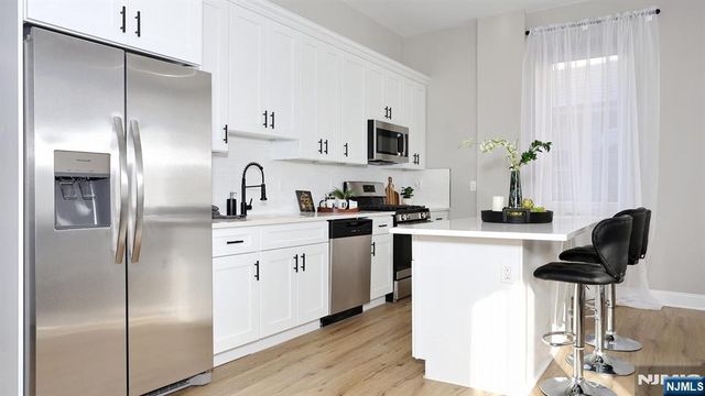 385 Passaic Avenue 2, Lodi, NJ 07644