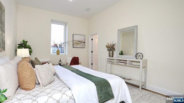 385 Passaic Avenue 2, Lodi, NJ 07644