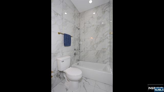 385 Passaic Avenue 2, Lodi, NJ 07644