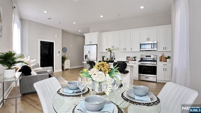 385 Passaic Avenue 2, Lodi, NJ 07644