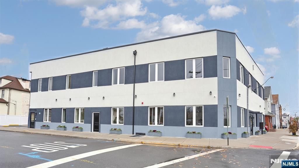 385 Passaic Avenue 2, Lodi, NJ 07644