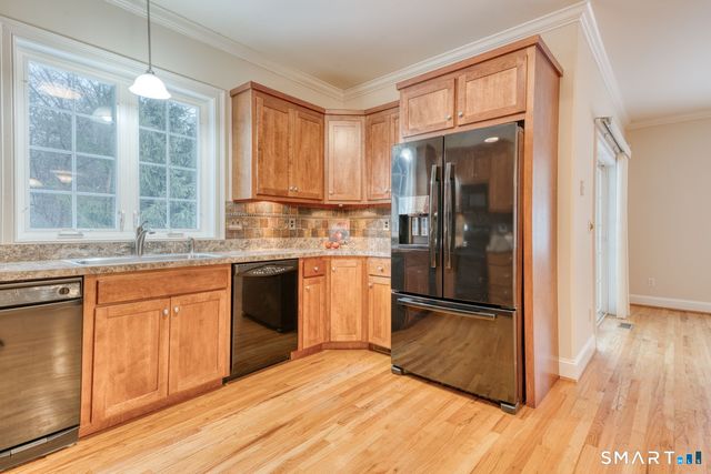 31 Riverview Drive 31, South Windsor, CT 06074