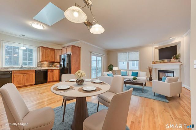 31 Riverview Drive 31, South Windsor, CT 06074