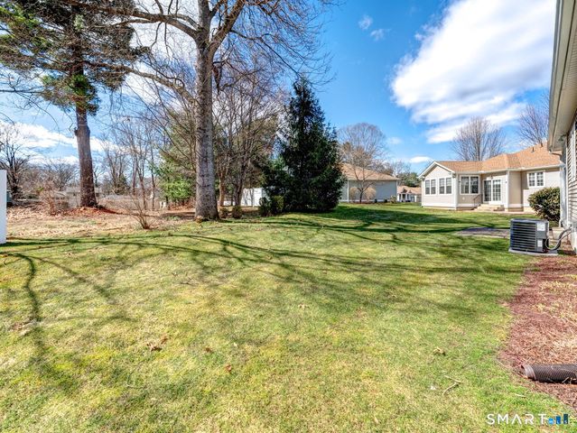 31 Riverview Drive 31, South Windsor, CT 06074